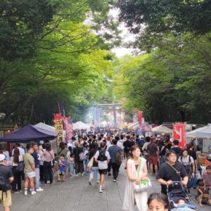 『Soar up 東大阪 』 9月29日【東大阪熱血取材】東大阪市枚岡神社で開催の「2024　河内おいしいもん市」に行ってきました。